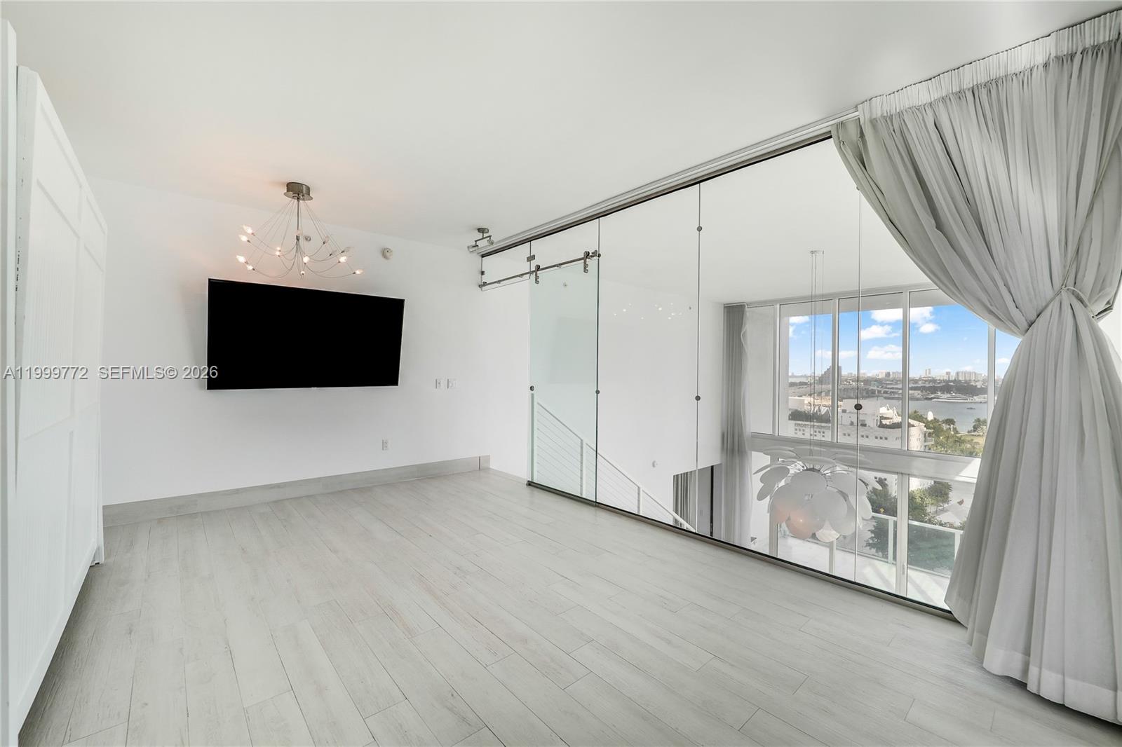 1040 Biscayne Blvd # 1001