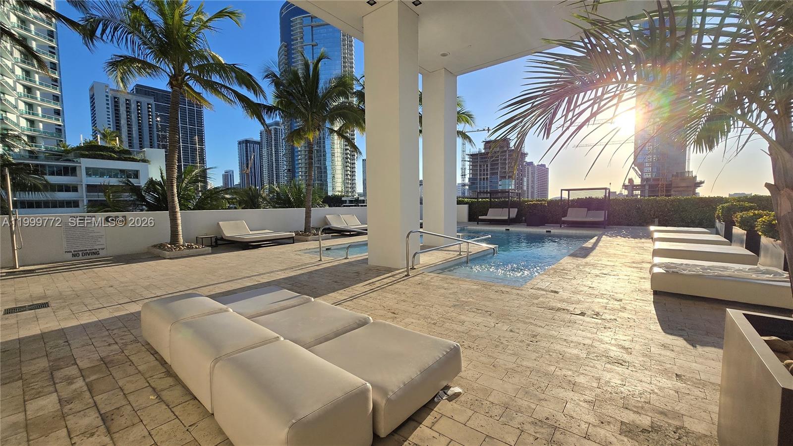 1040 Biscayne Blvd # 1001