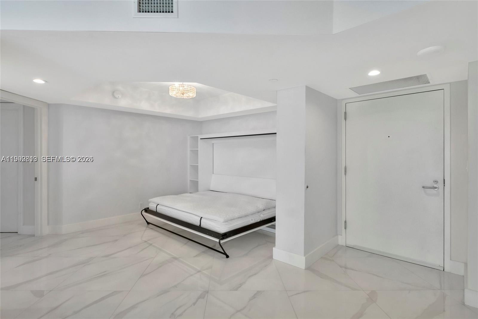 16425 Collins Ave # 1612