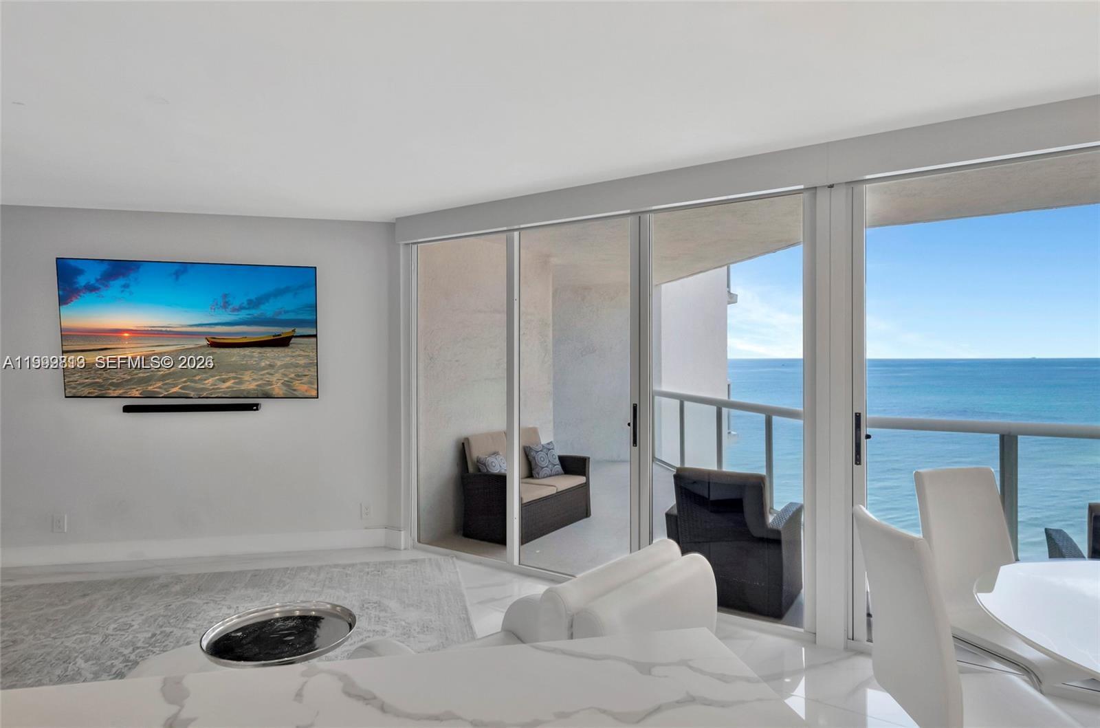 16425 Collins Ave # 1612