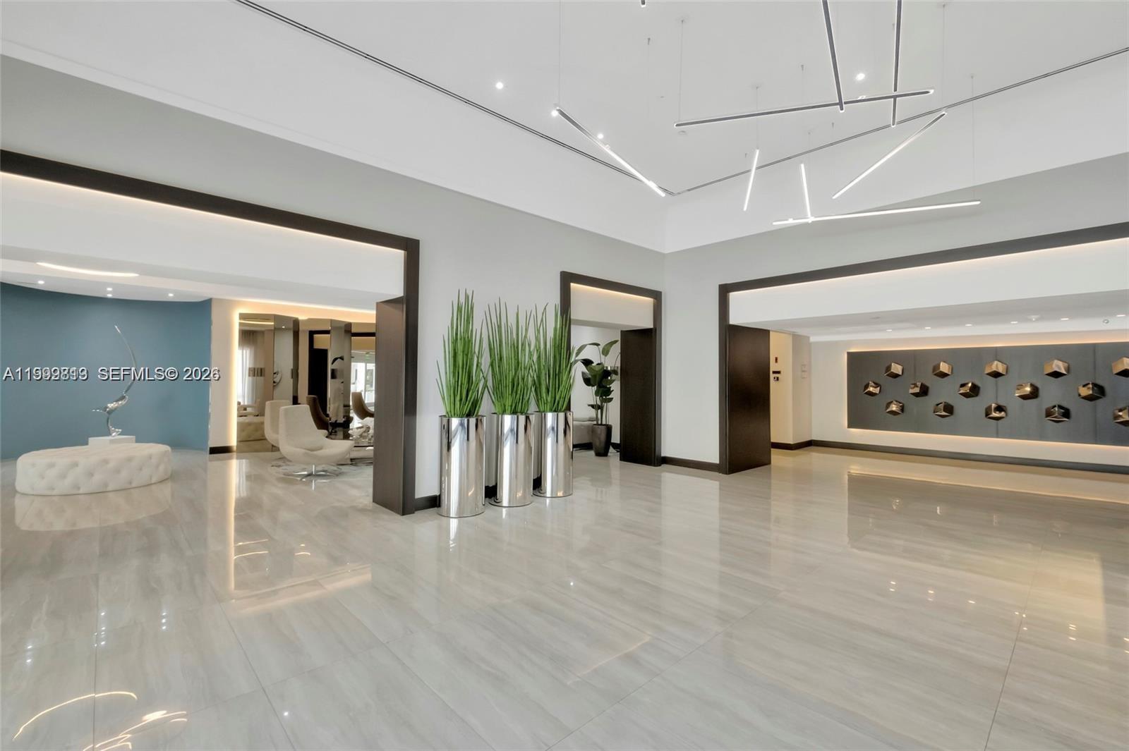 16425 Collins Ave # 1612