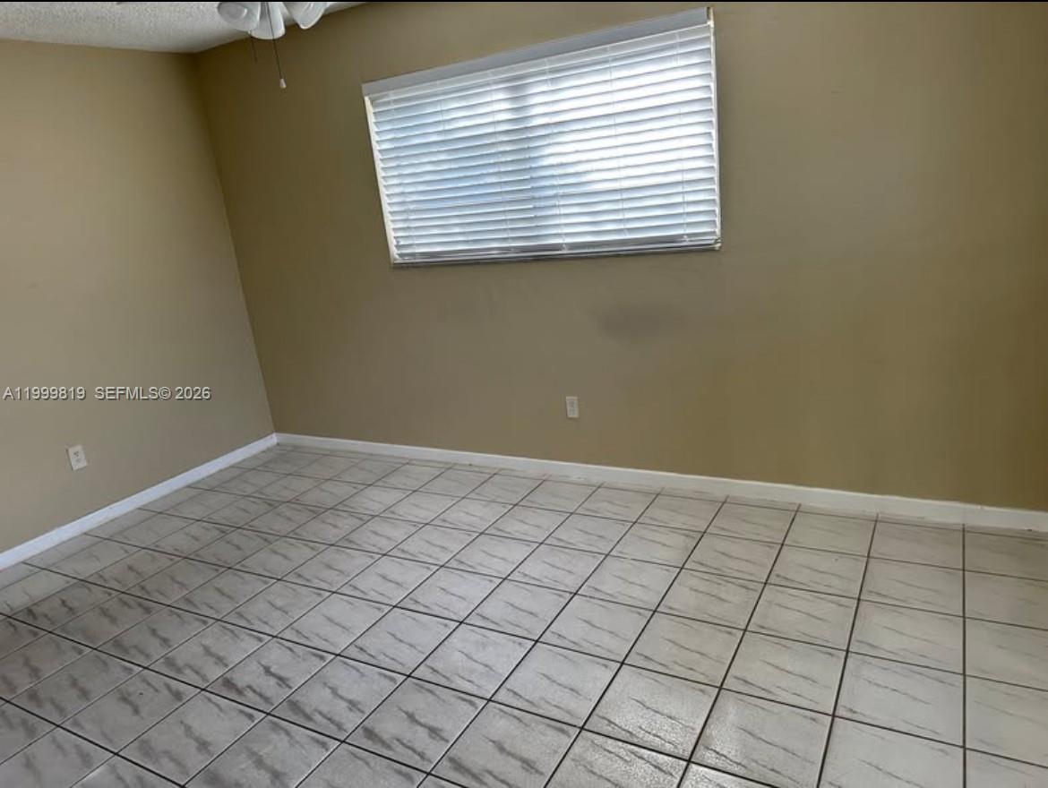 9021 SW 30th Ter
