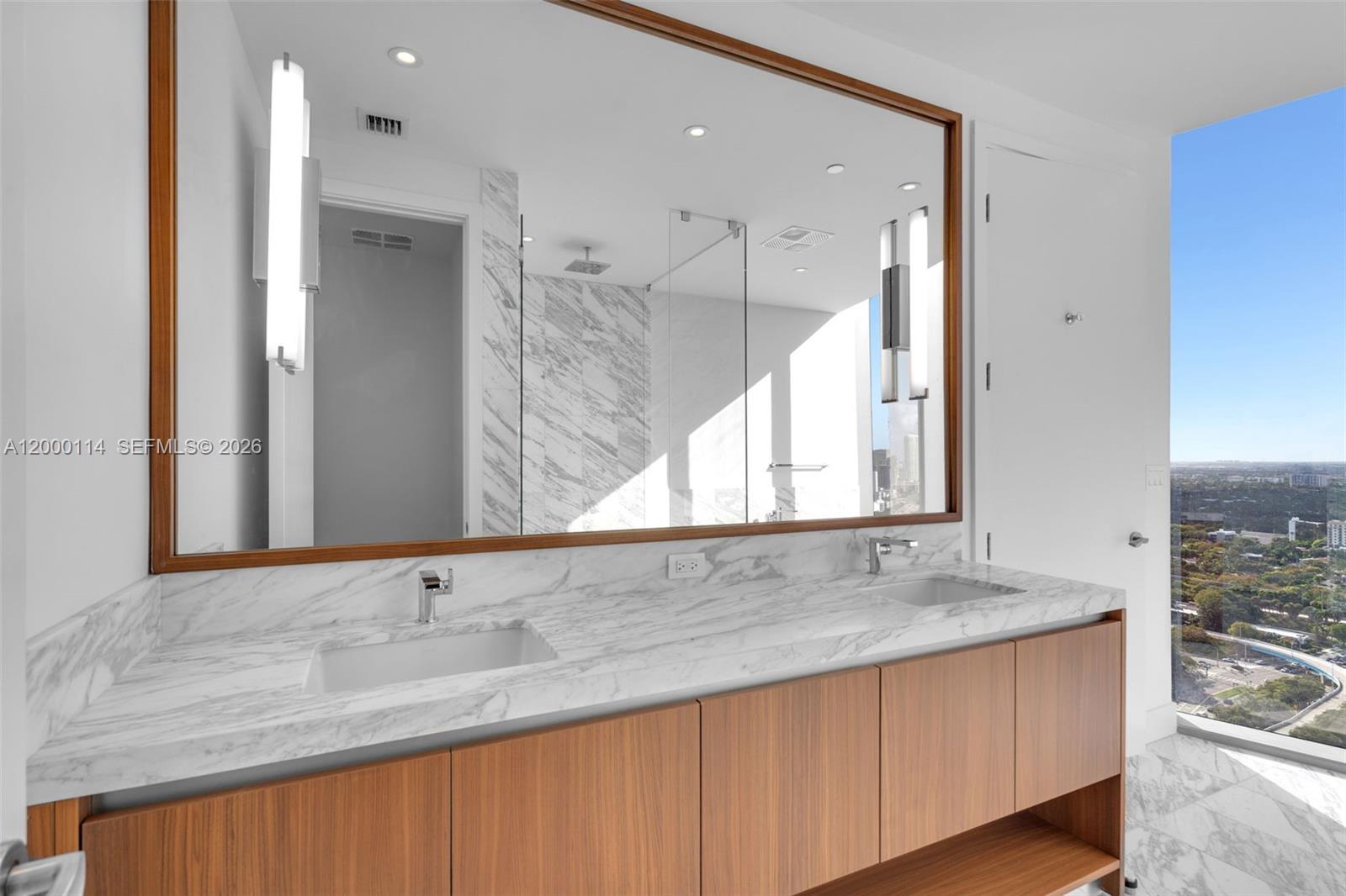 175 SW 25 RD # 3003