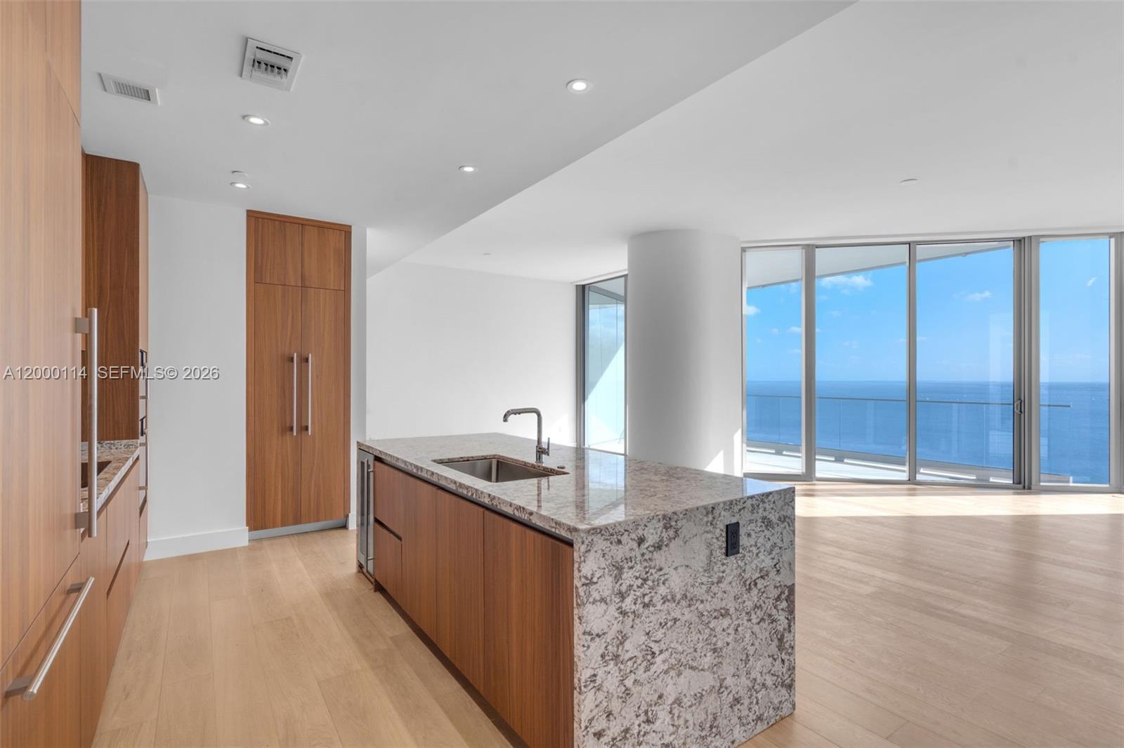175 SW 25 RD # 3003