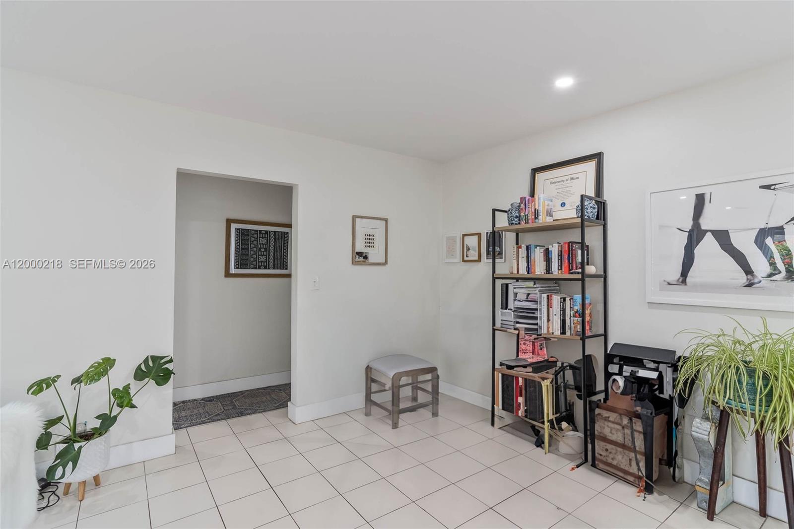 970 Benevento Ave # 970