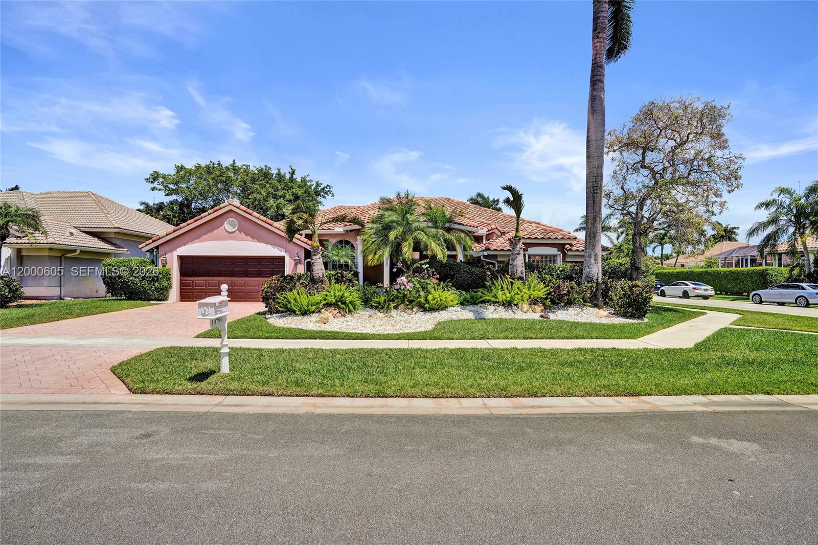 10799 Maple Chase Dr