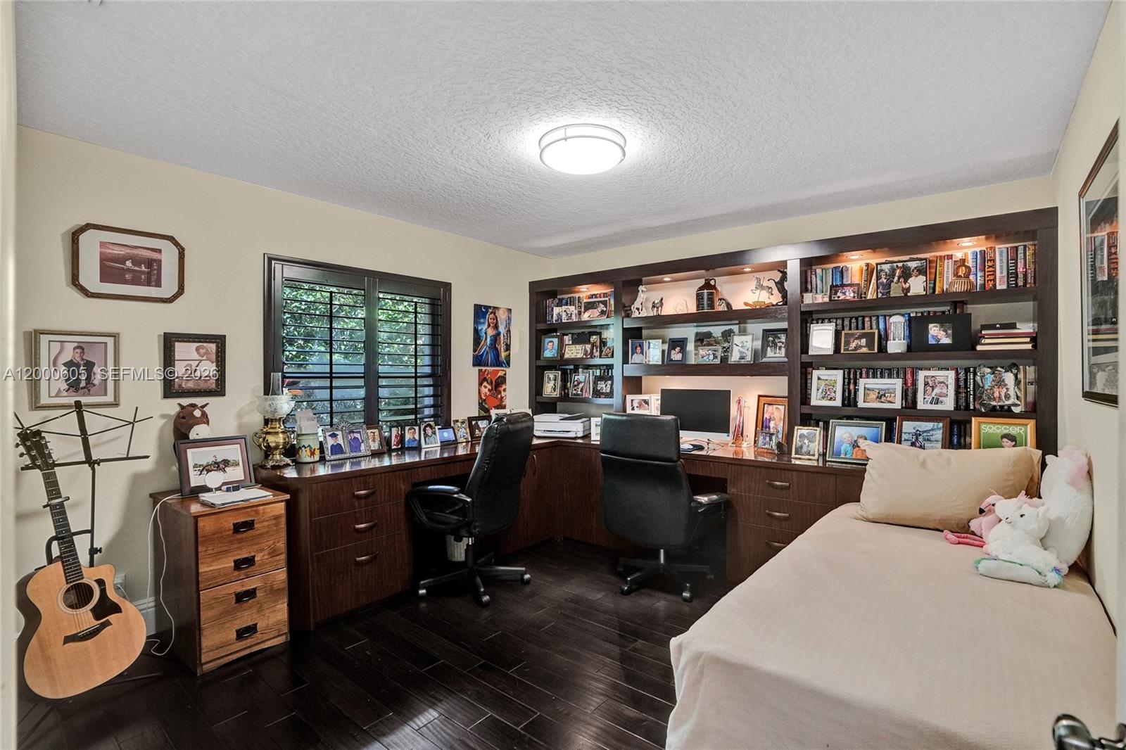 10799 Maple Chase Dr