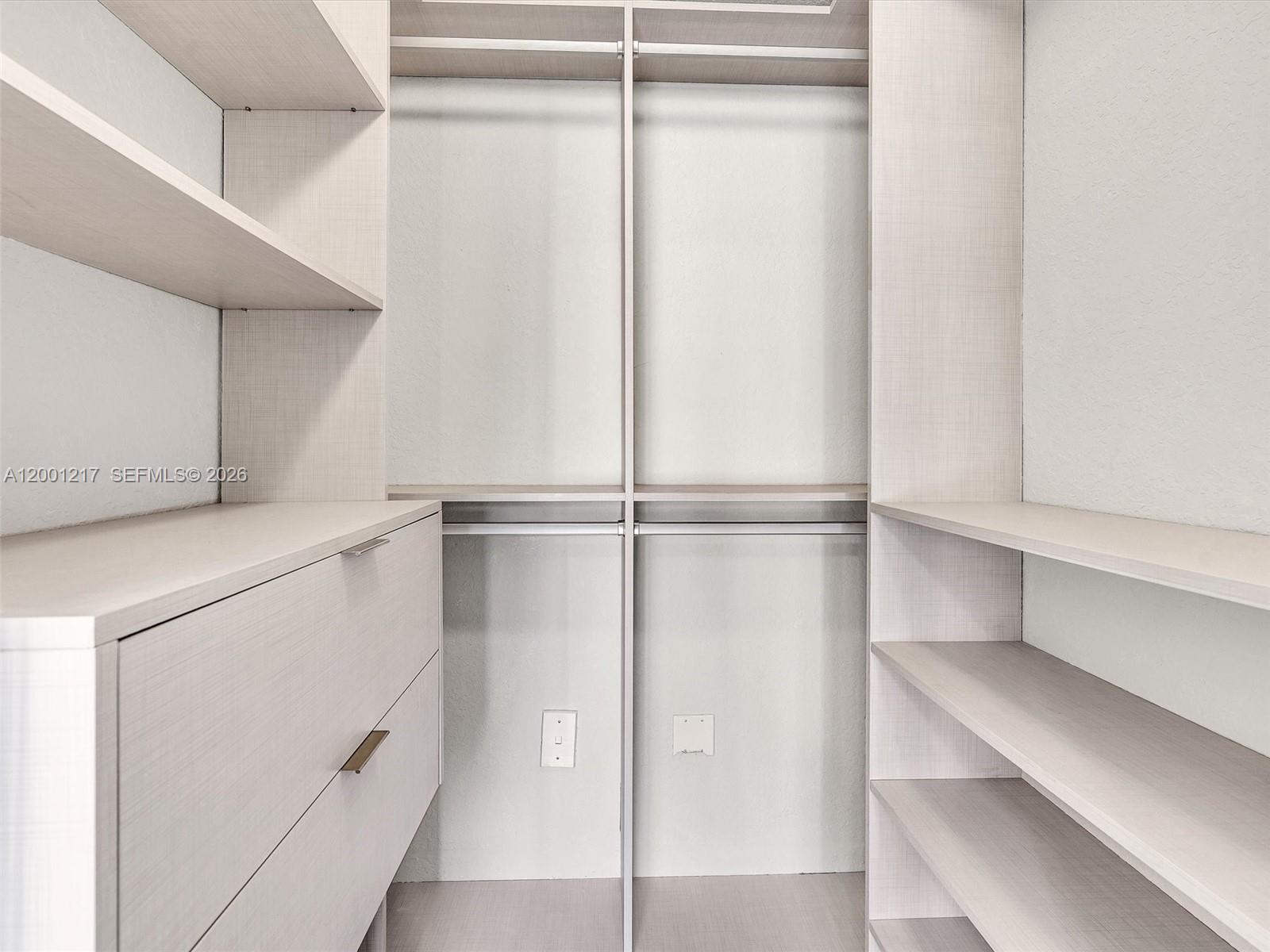 6001 SW 70th St # 313