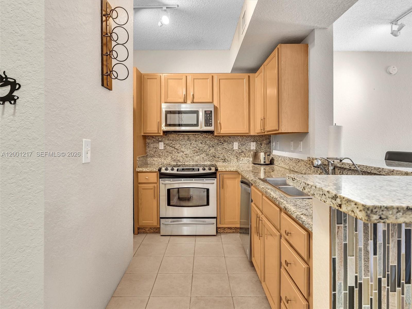 6001 SW 70th St # 313