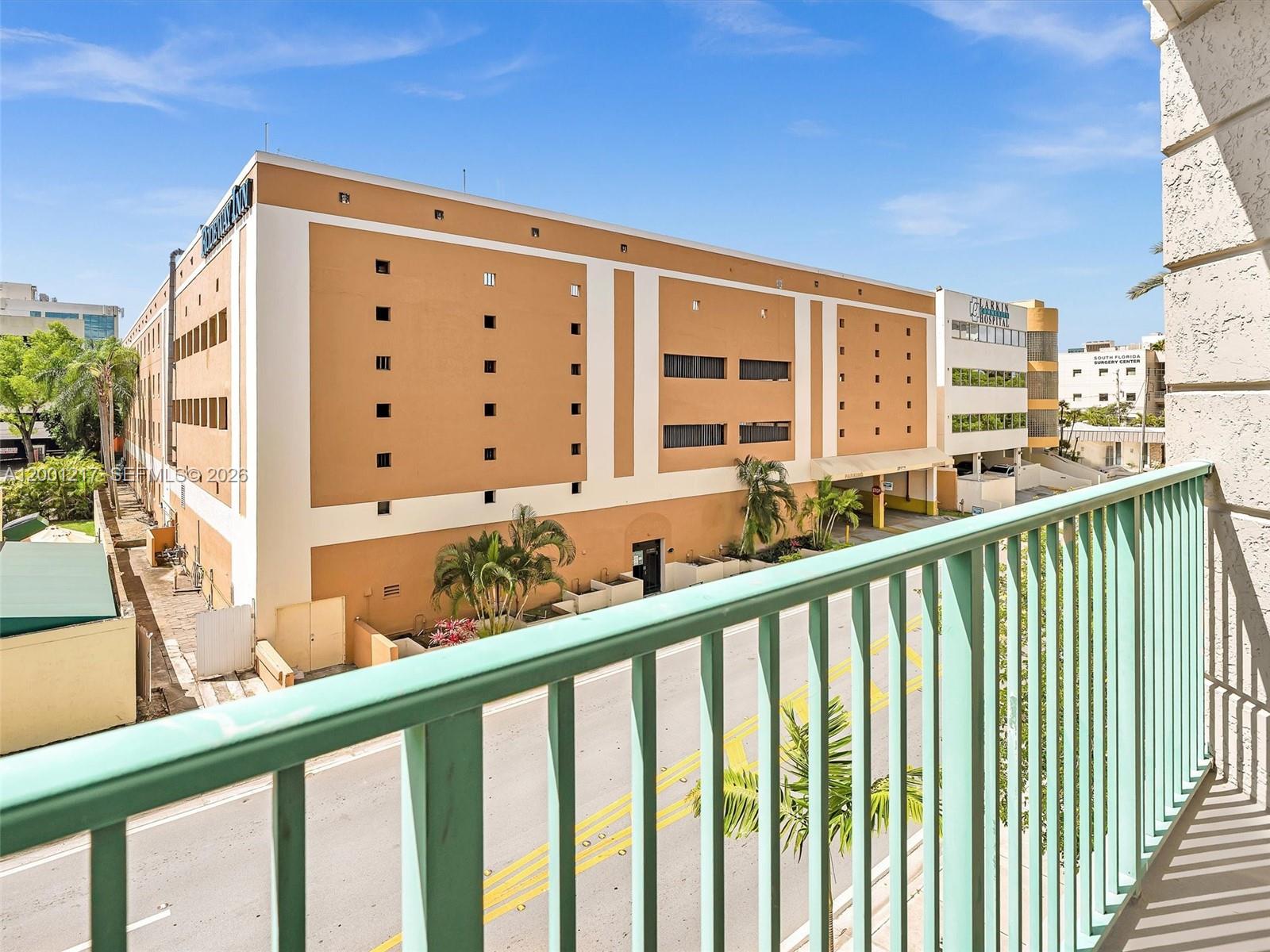 6001 SW 70th St # 313