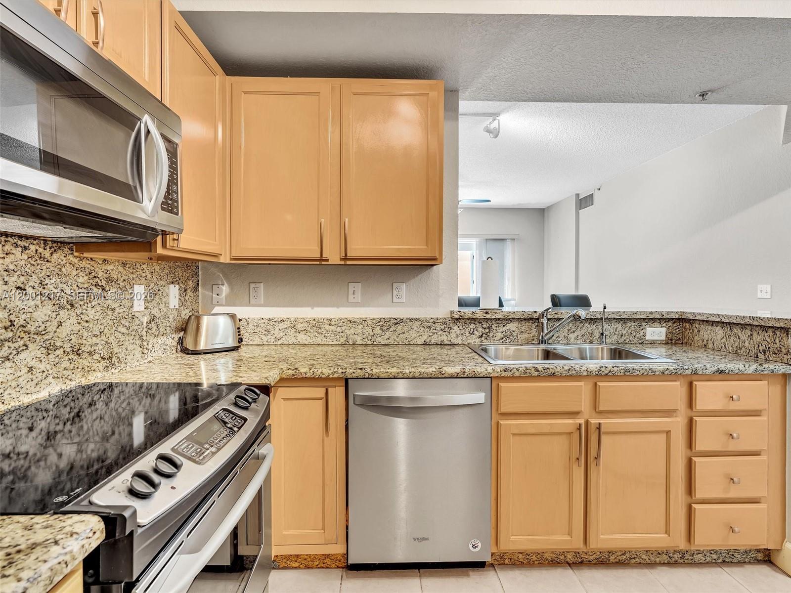 6001 SW 70th St # 313