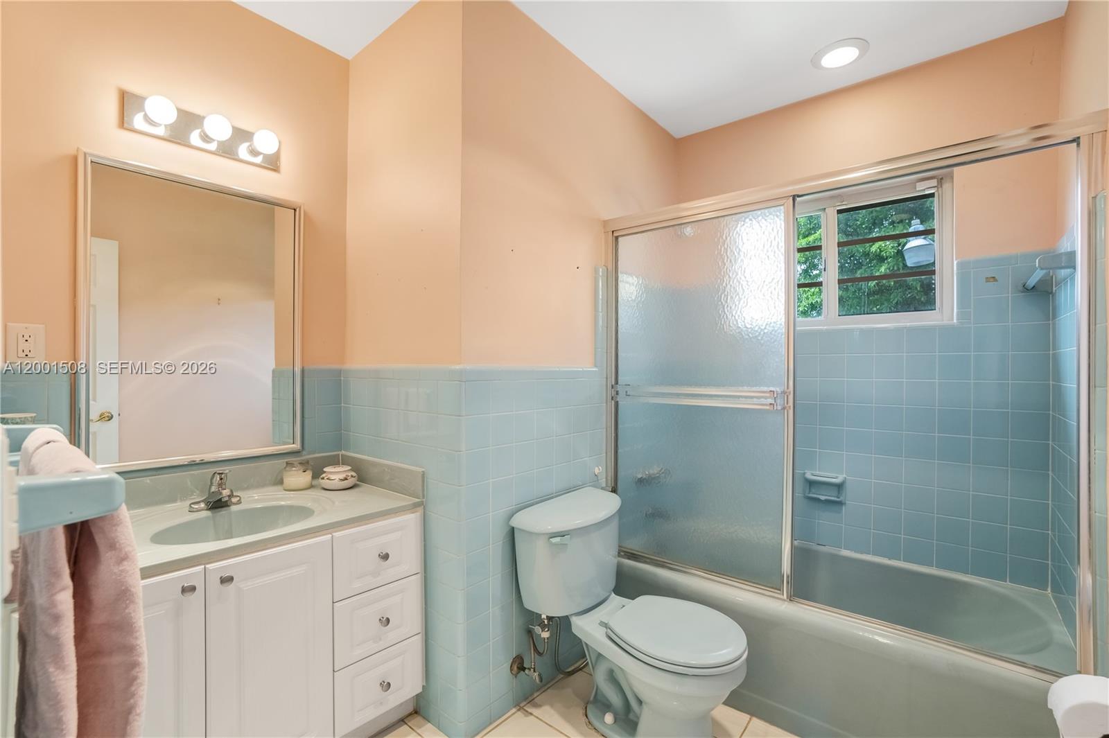 3240 SW 96th Ave
