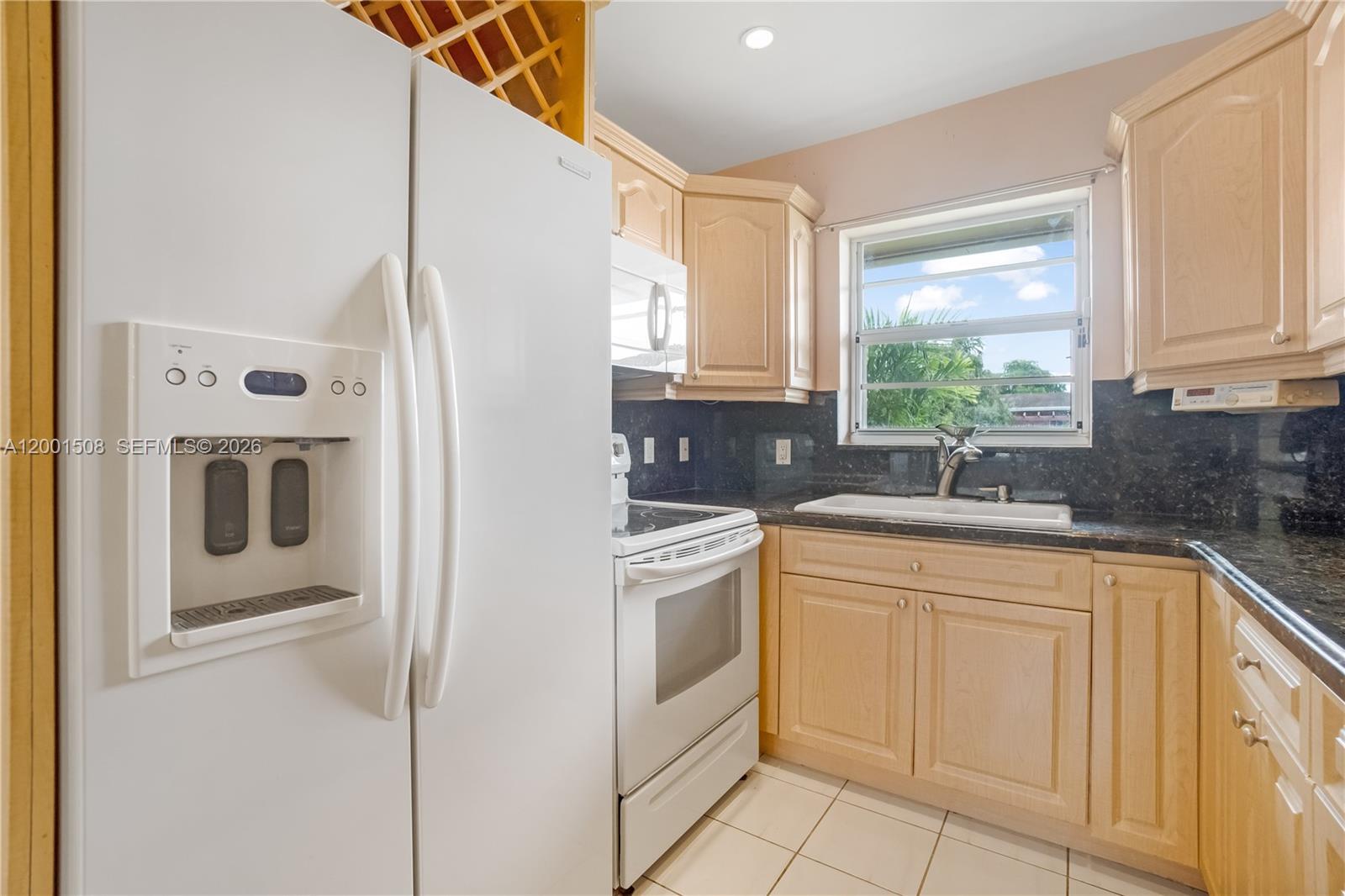 3240 SW 96th Ave