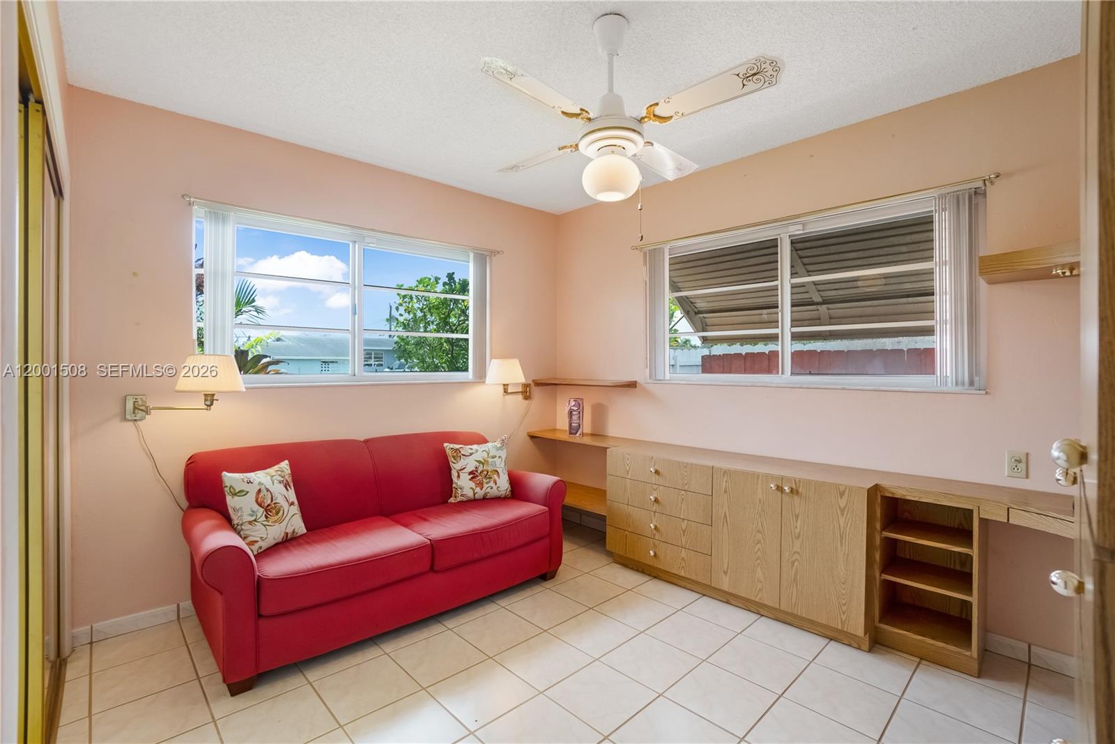 3240 SW 96th Ave