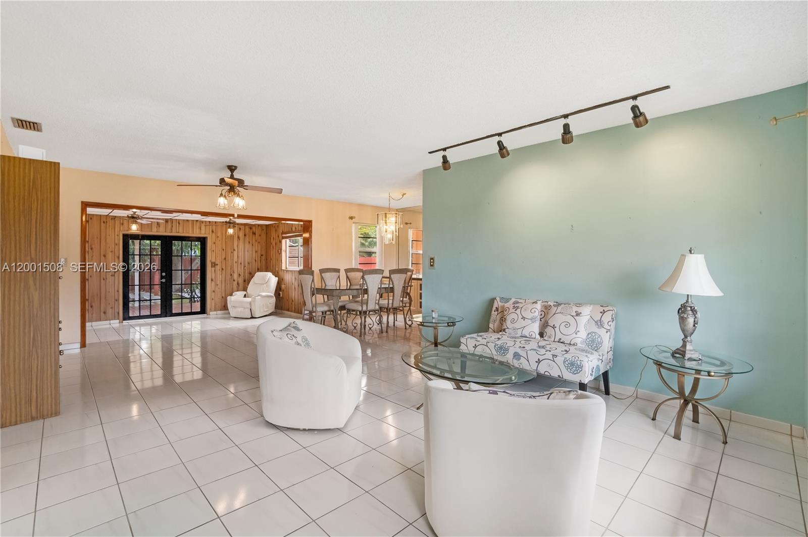 3240 SW 96th Ave