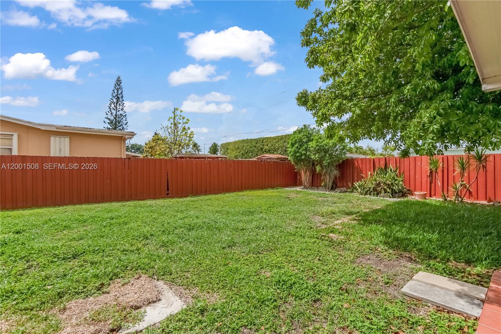 3240 SW 96th Ave