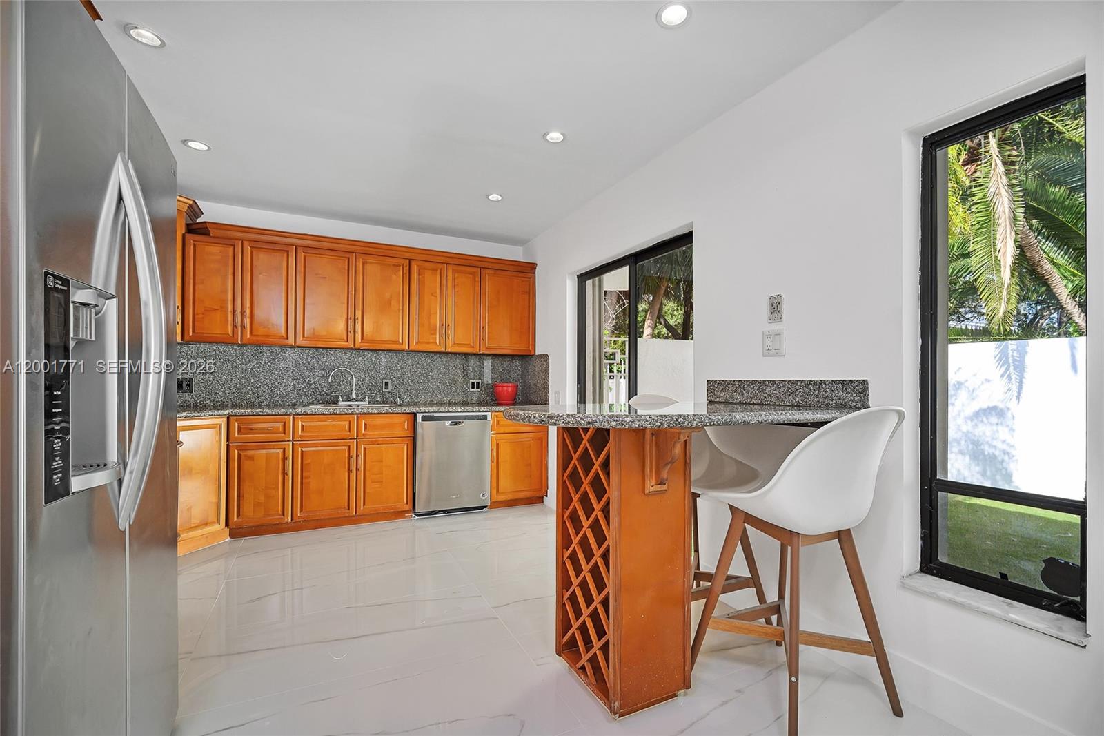 230 CRANWOOD DR