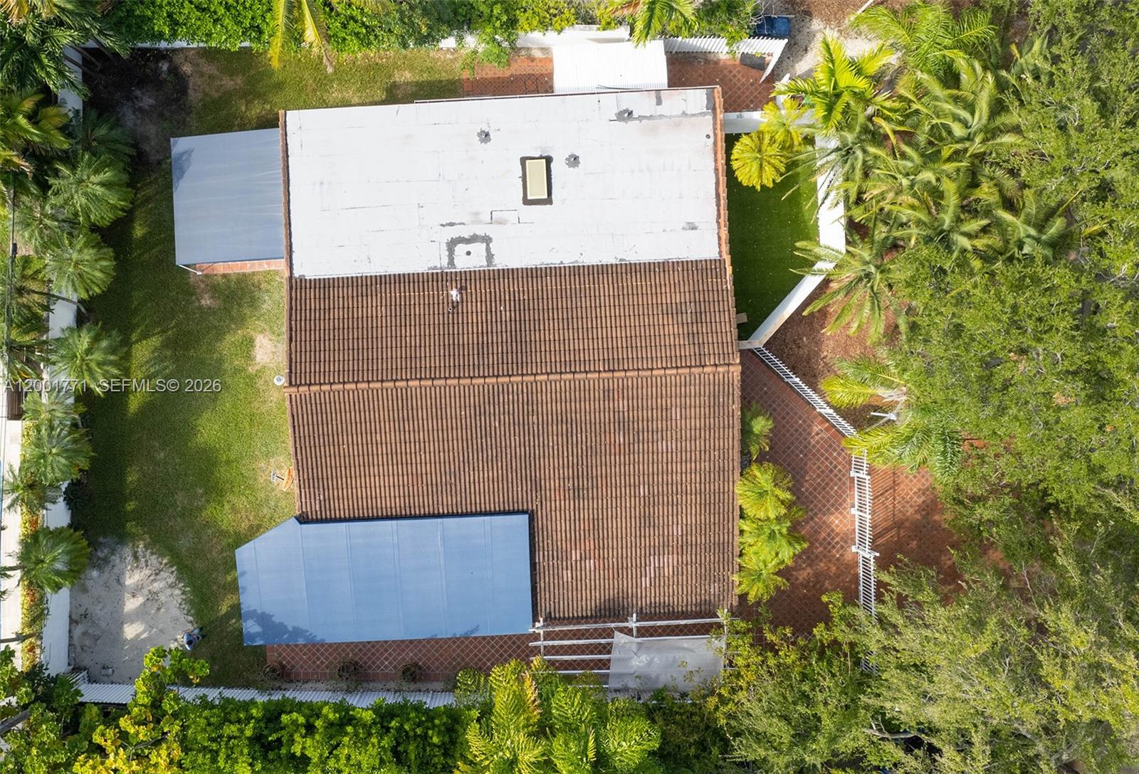 230 CRANWOOD DR