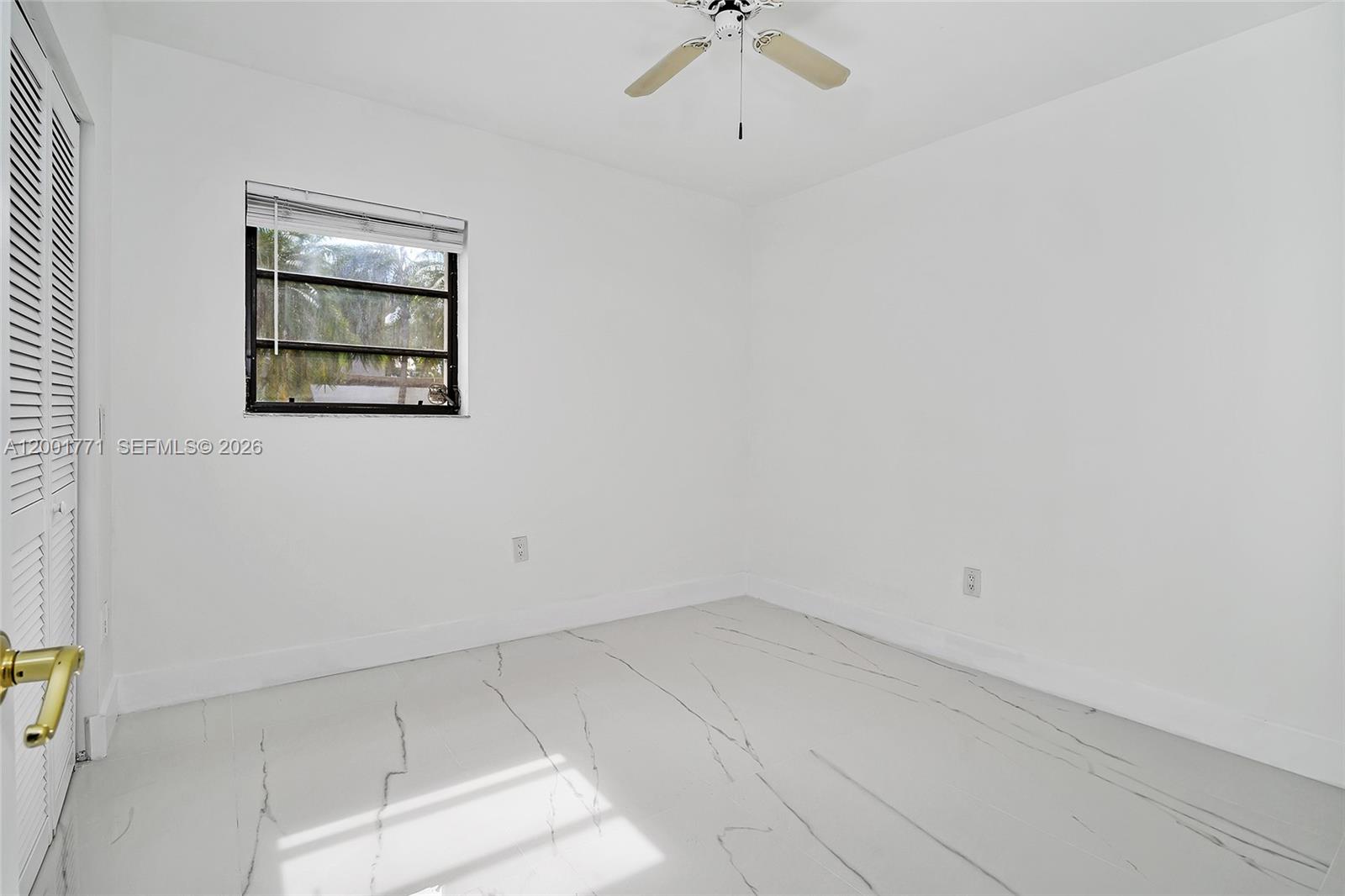 230 CRANWOOD DR