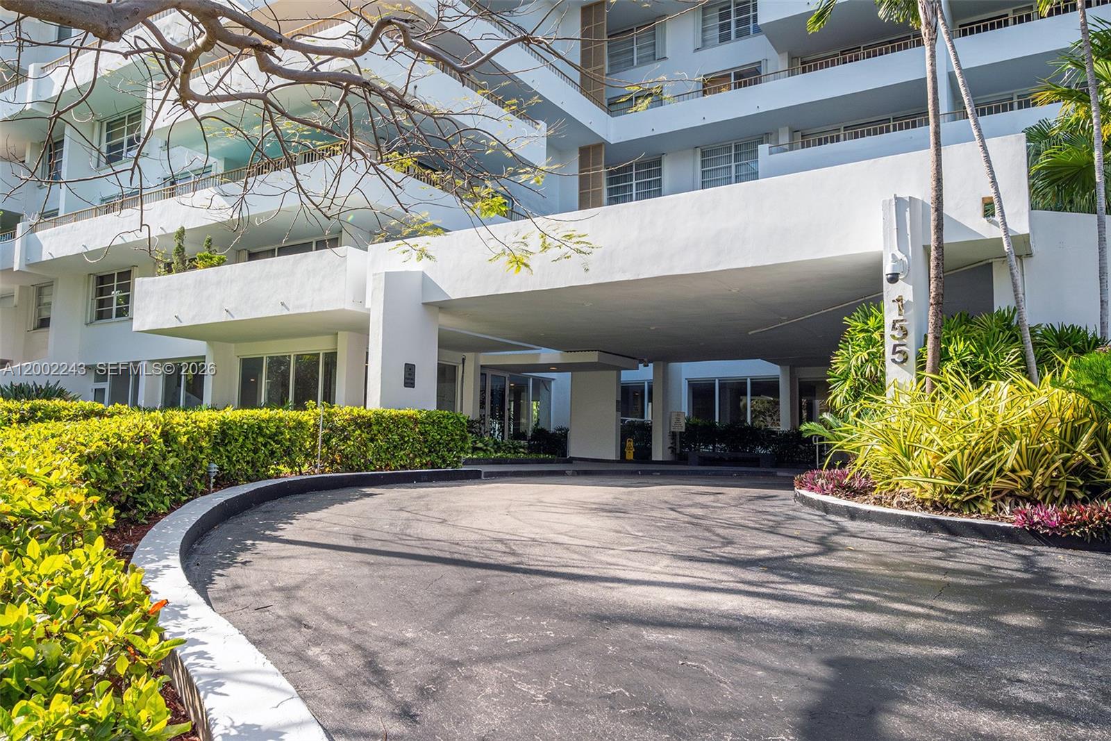 155 OCEAN LANE DR # 1101