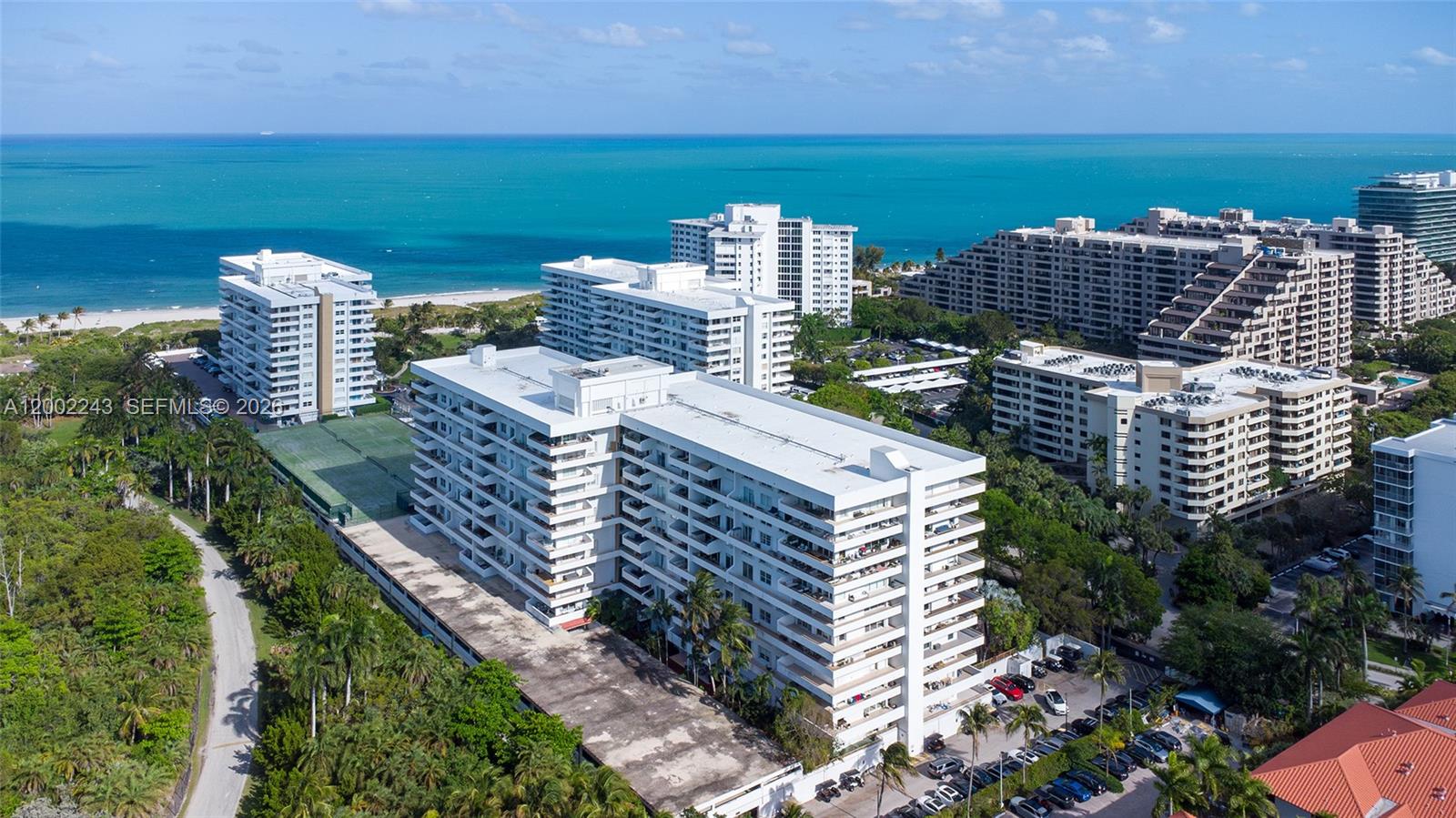 155 OCEAN LANE DR # 1101