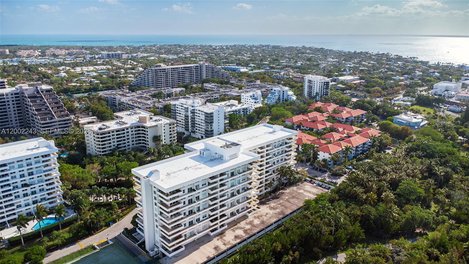 155 OCEAN LANE DR # 1101