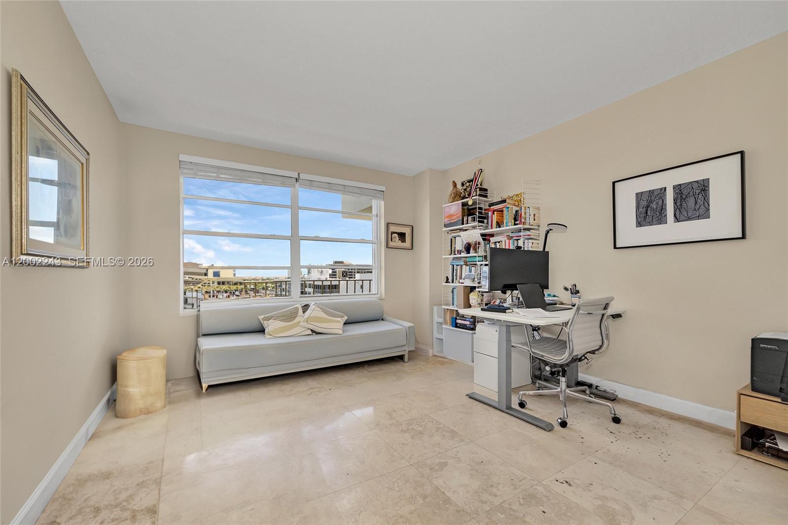 155 OCEAN LANE DR # 1101