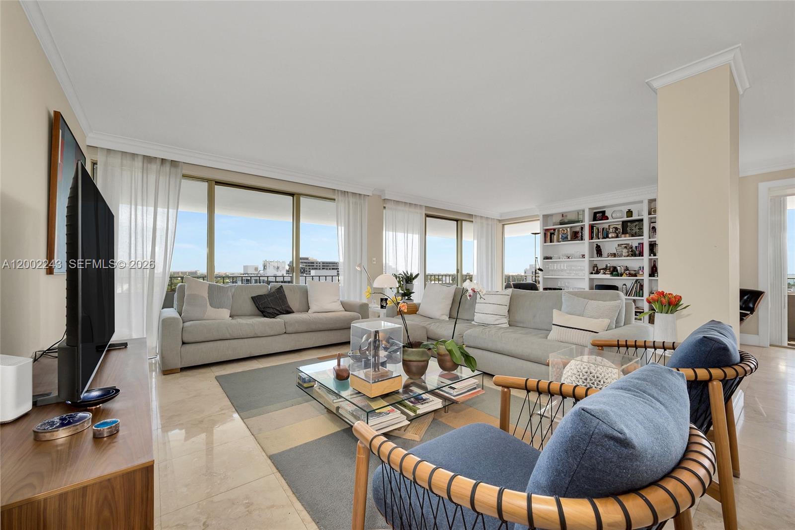 155 OCEAN LANE DR # 1101