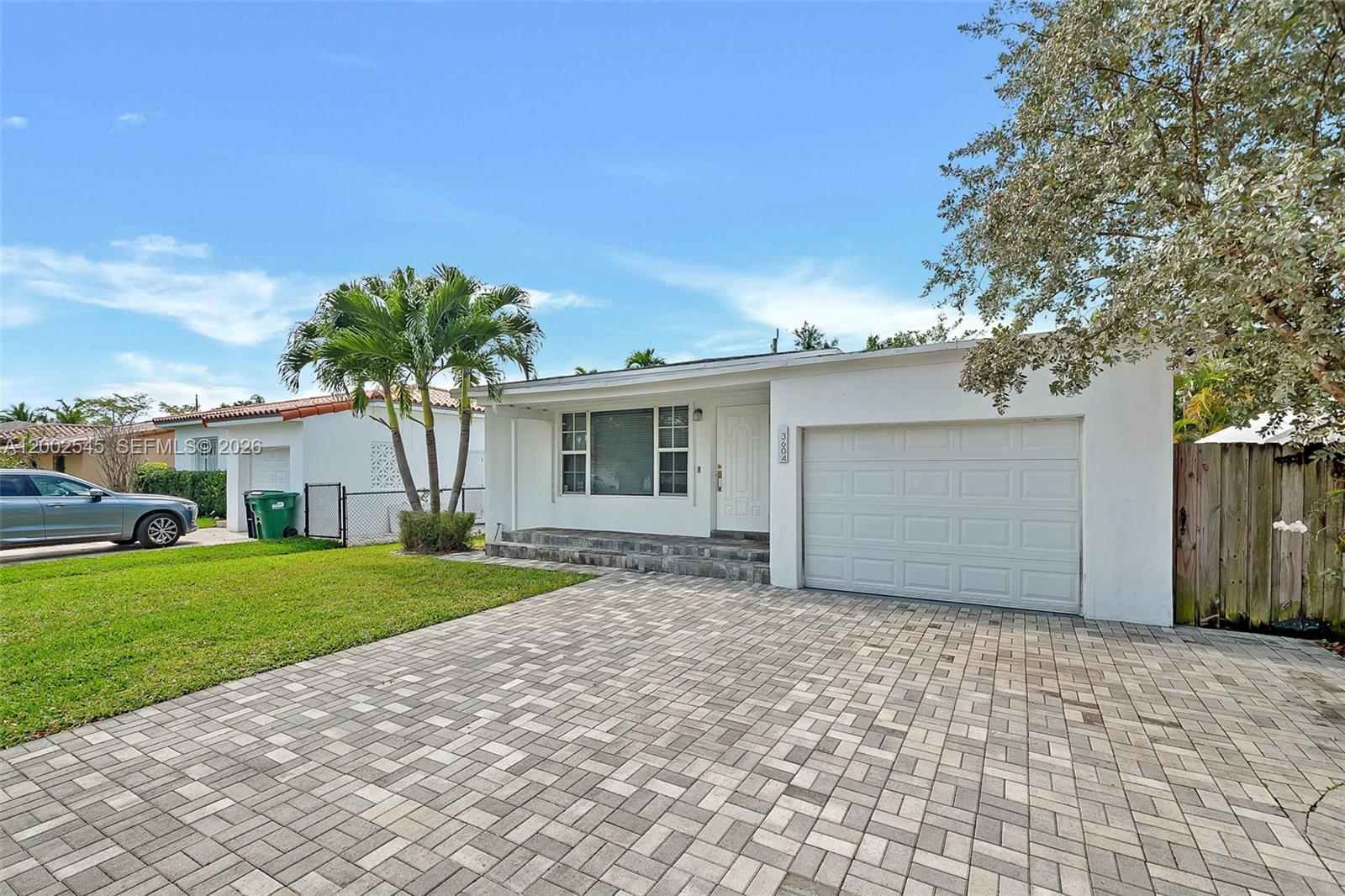3604 SW 60th Ave