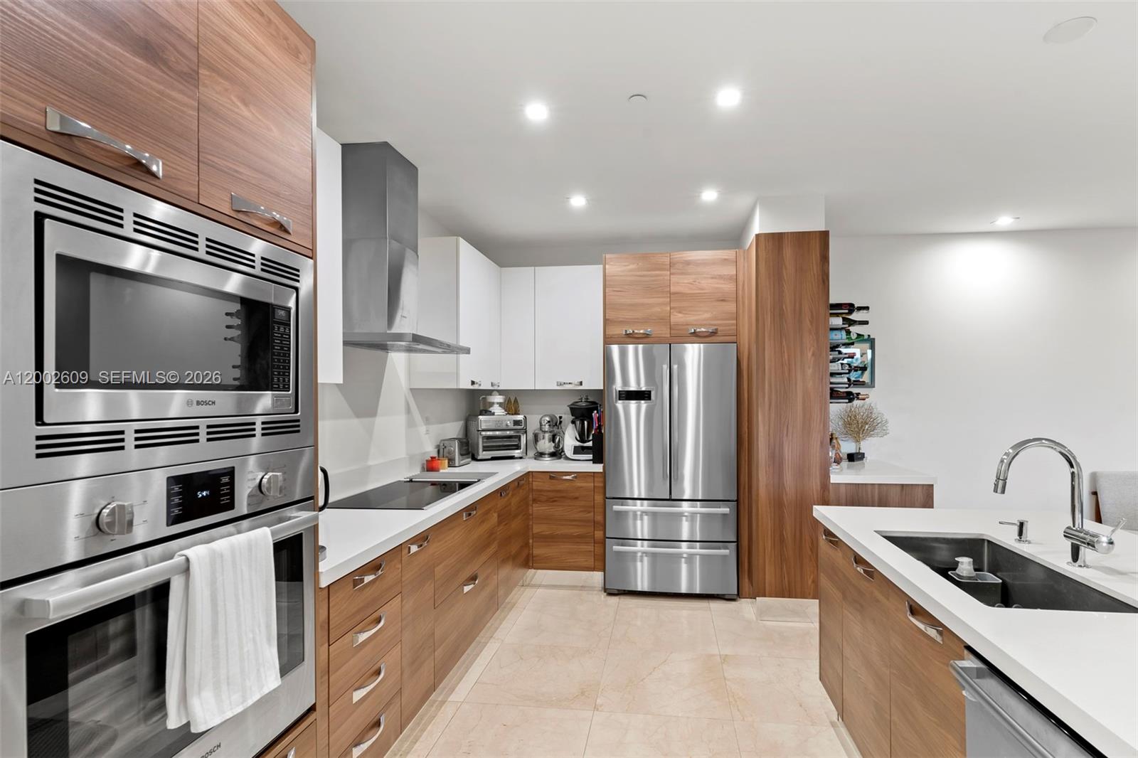 718 Valencia Ave # 307