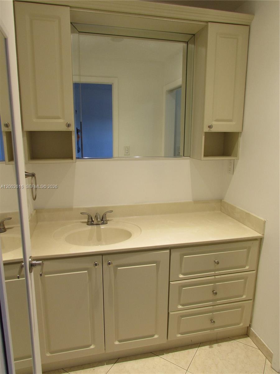 5555 Ludlam Rd # 23
