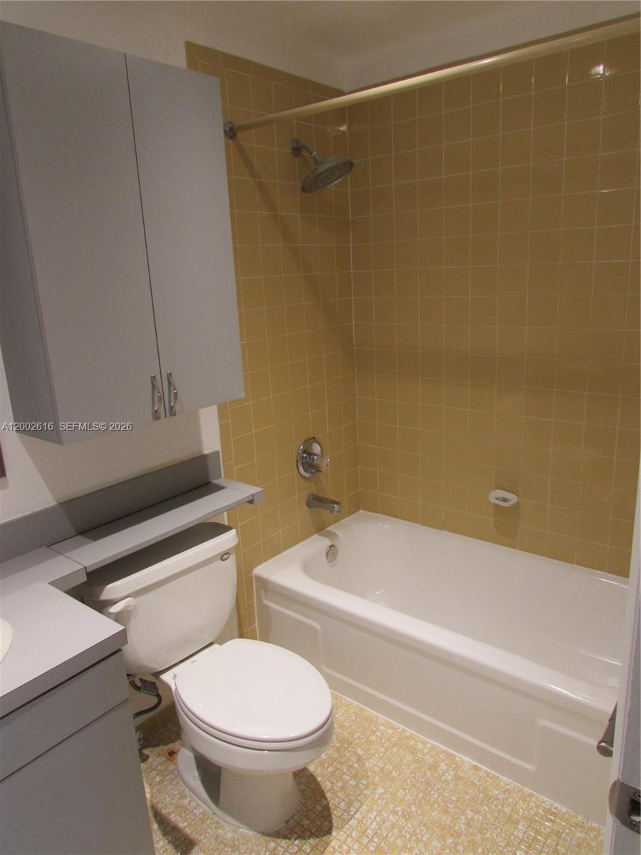 5555 Ludlam Rd # 23
