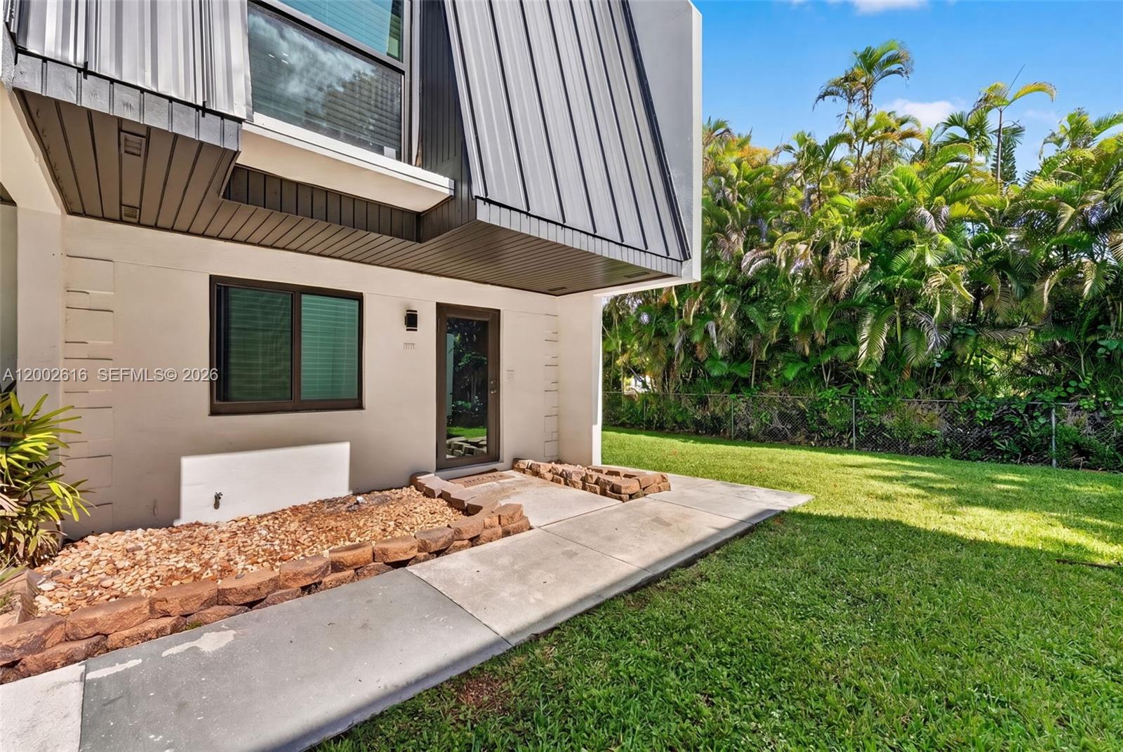 5555 Ludlam Rd # 23