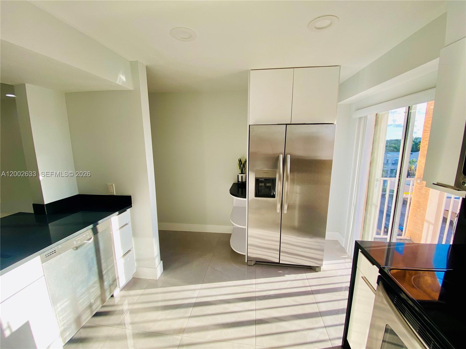 199 SW 12th Ave # C Unit: 501-C