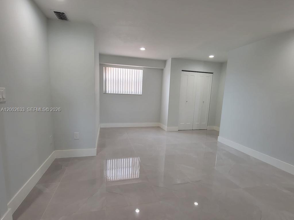 199 SW 12th Ave # C Unit: 501-C