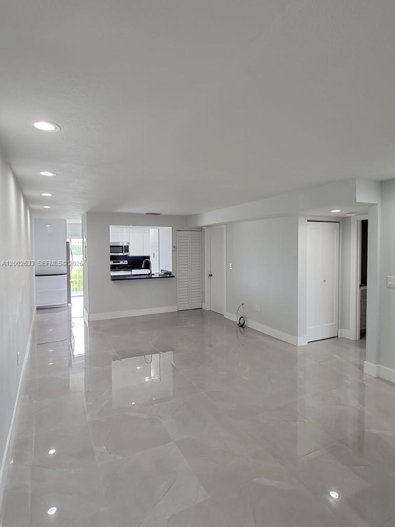 199 SW 12th Ave # C Unit: 501-C