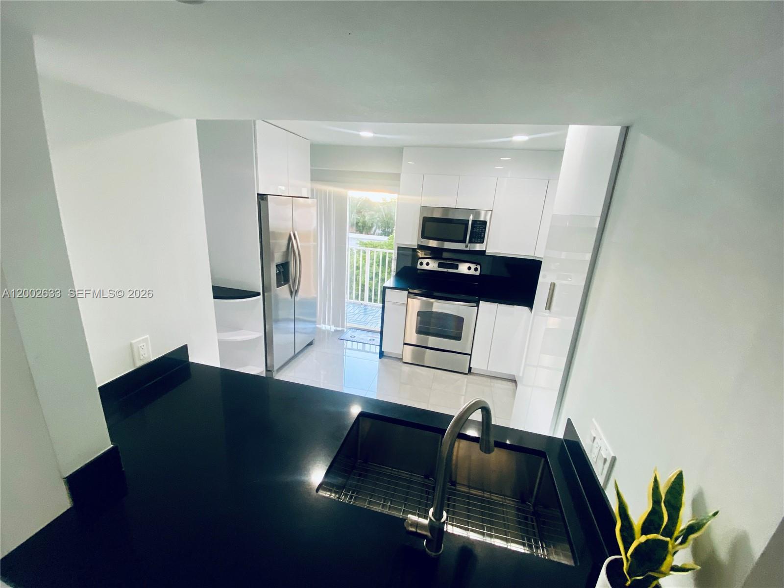 199 SW 12th Ave # C Unit: 501-C