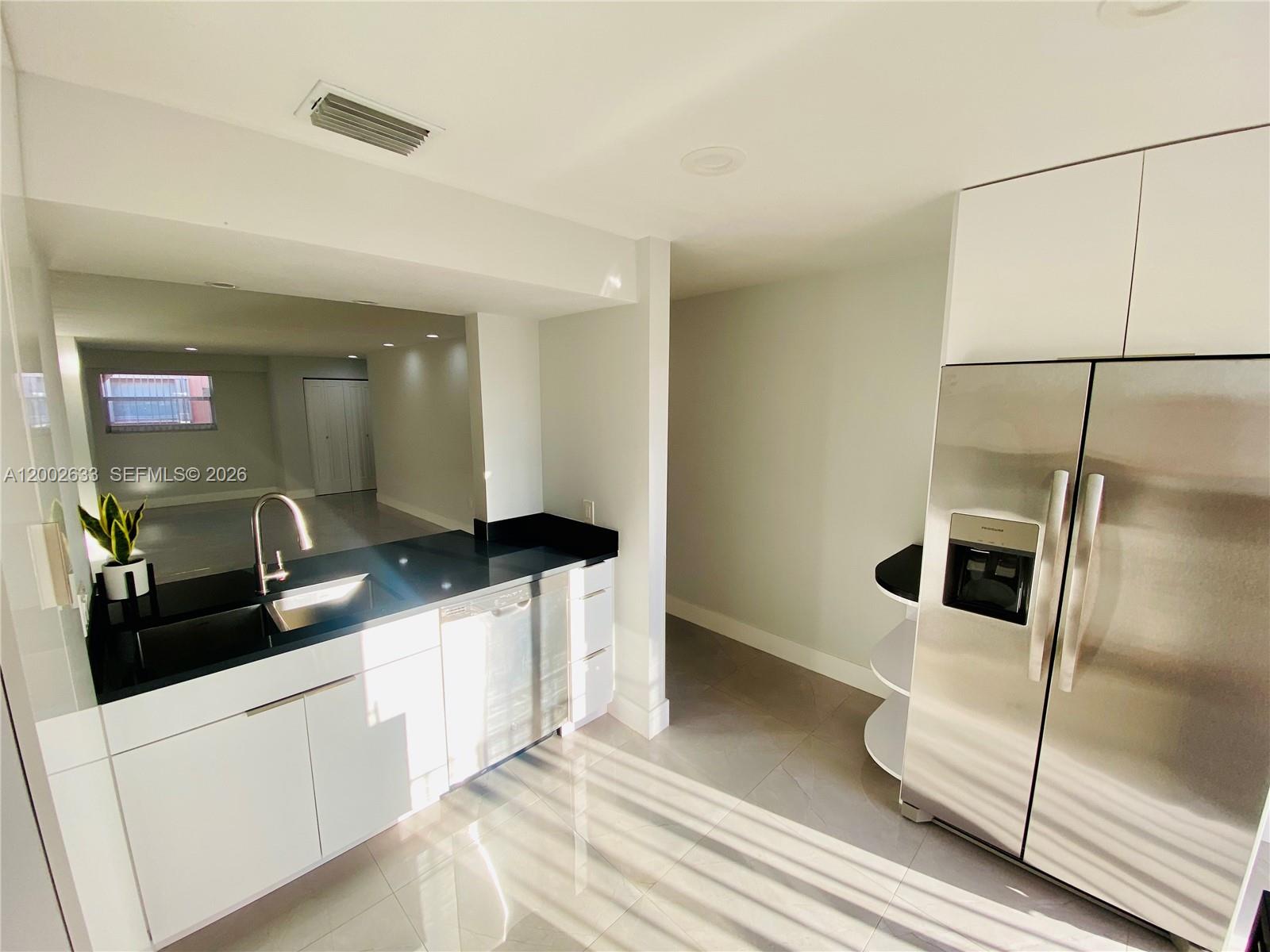 199 SW 12th Ave # C Unit: 501-C