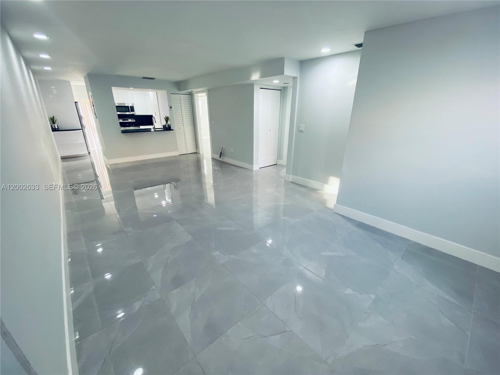 199 SW 12th Ave # C Unit: 501-C