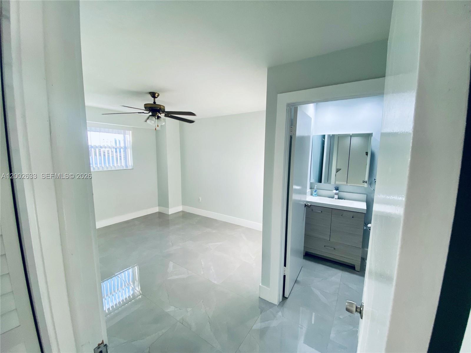 199 SW 12th Ave # C Unit: 501-C