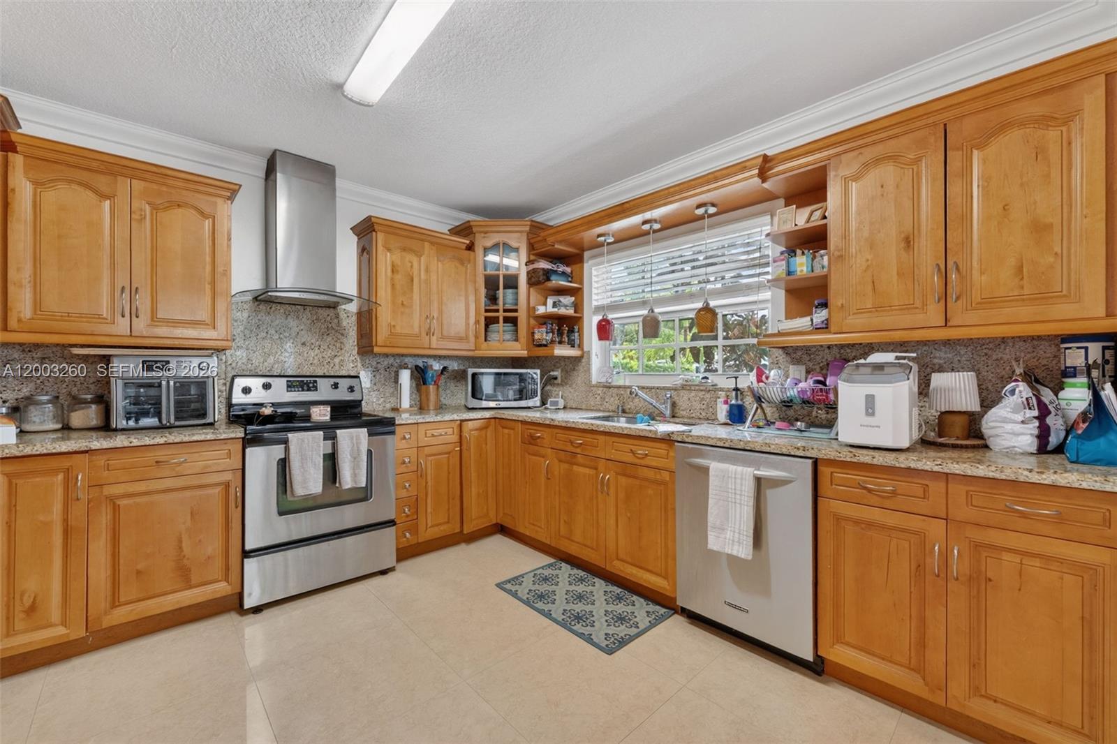 9000 SW 40th Ter