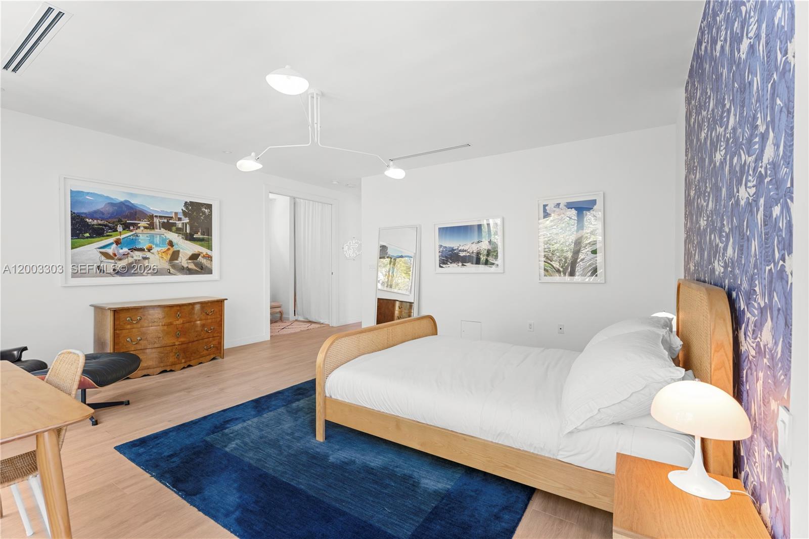 2955 Shipping Ave # 2955