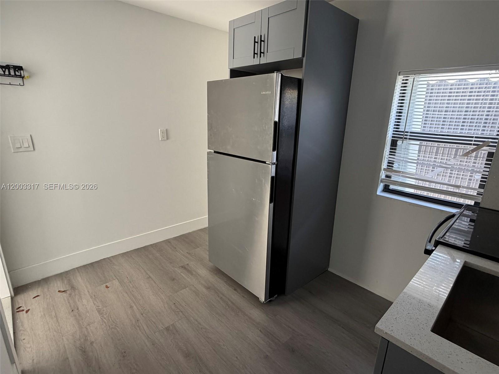 638 SW 21st Ave # 2