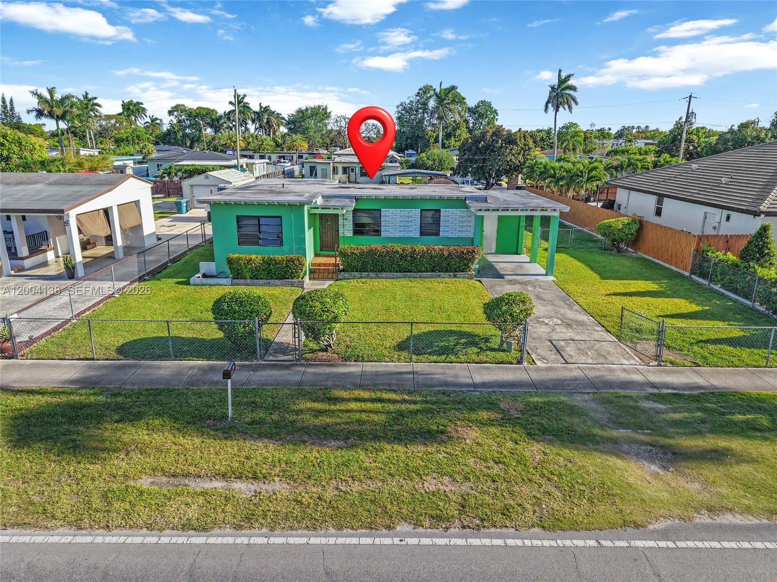 380 NE 15th St