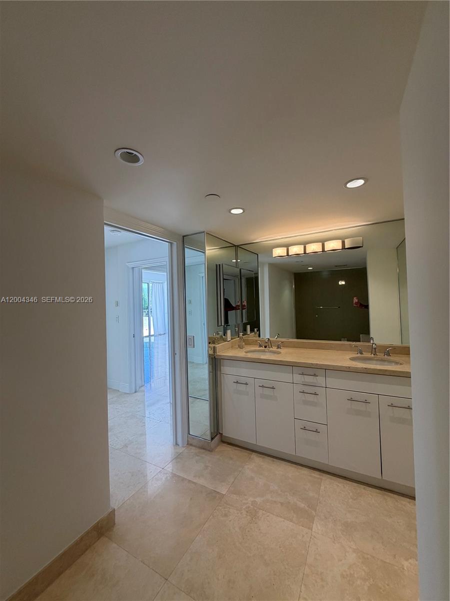 151 Crandon Blvd # 444