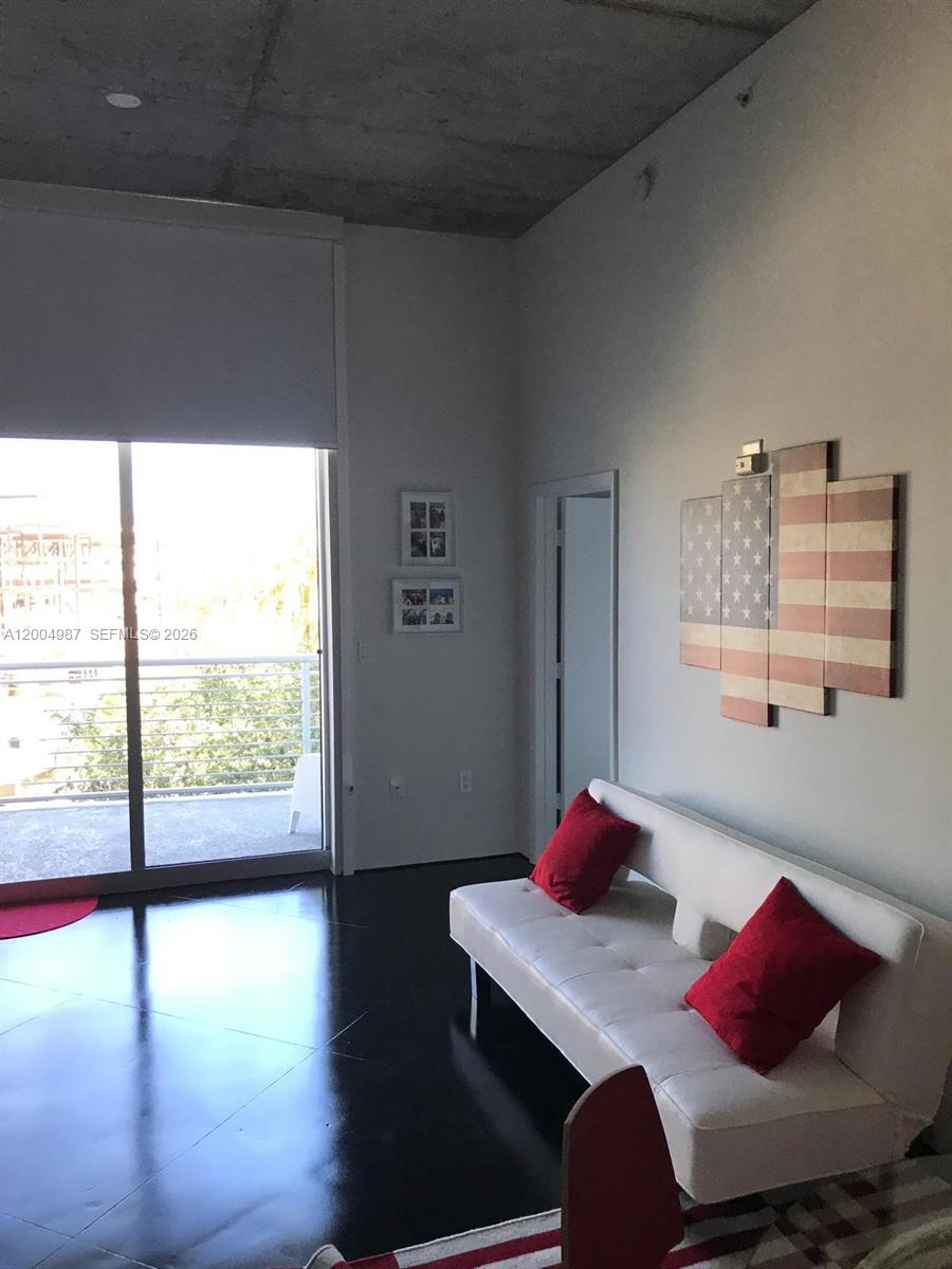 2001 Meridian Ave # 426