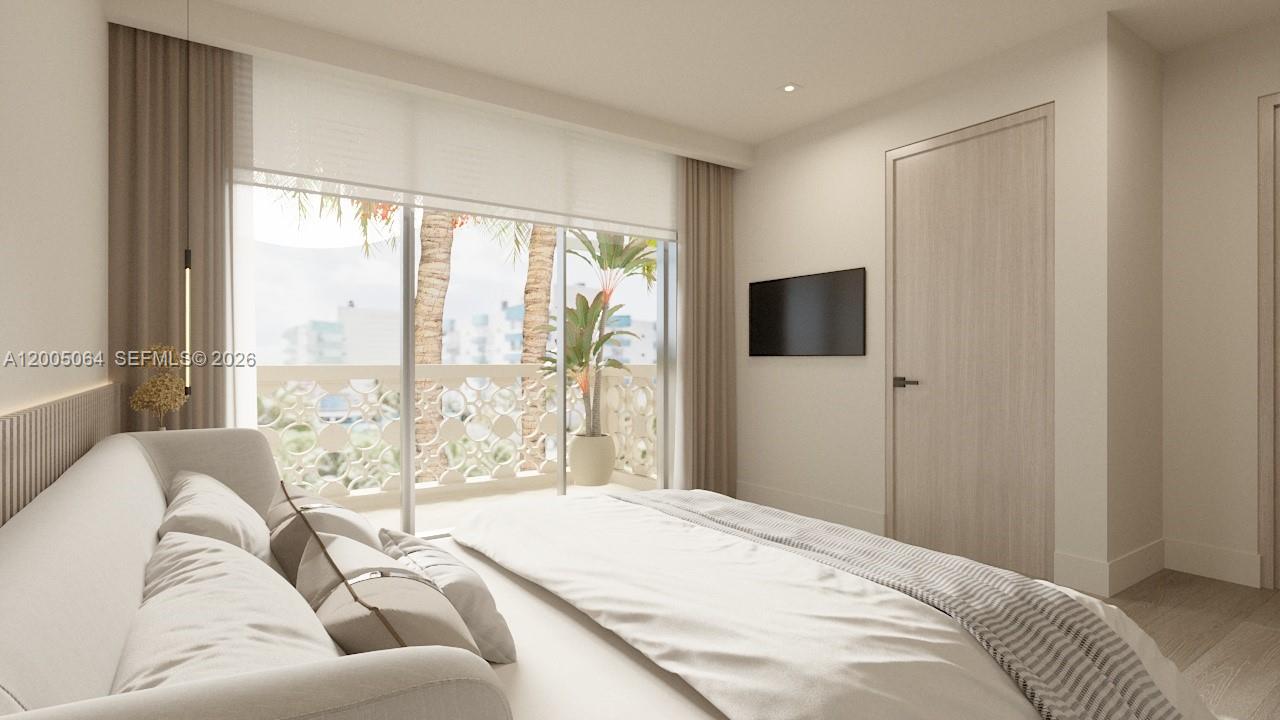 260 Collins Ave Unit: 201/202