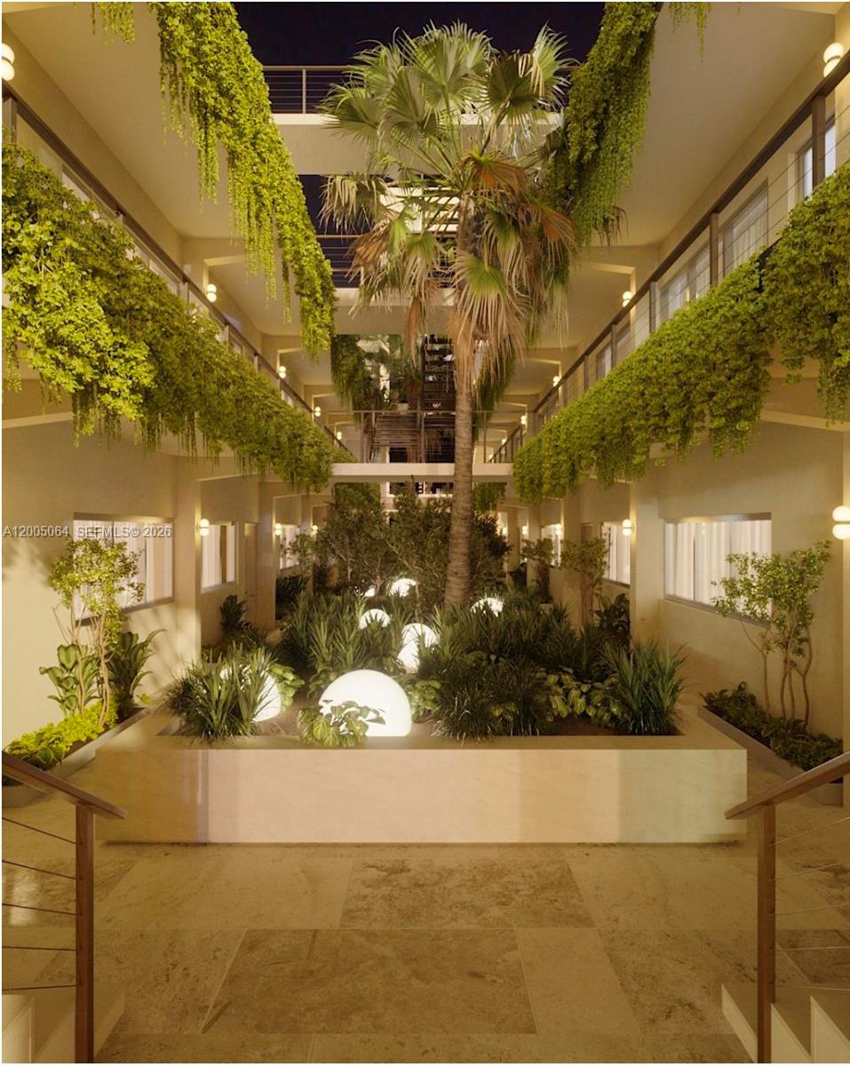 260 Collins Ave Unit: 201/202