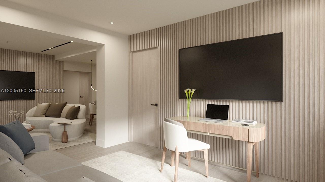 250 Collins Ave Unit: 107/108