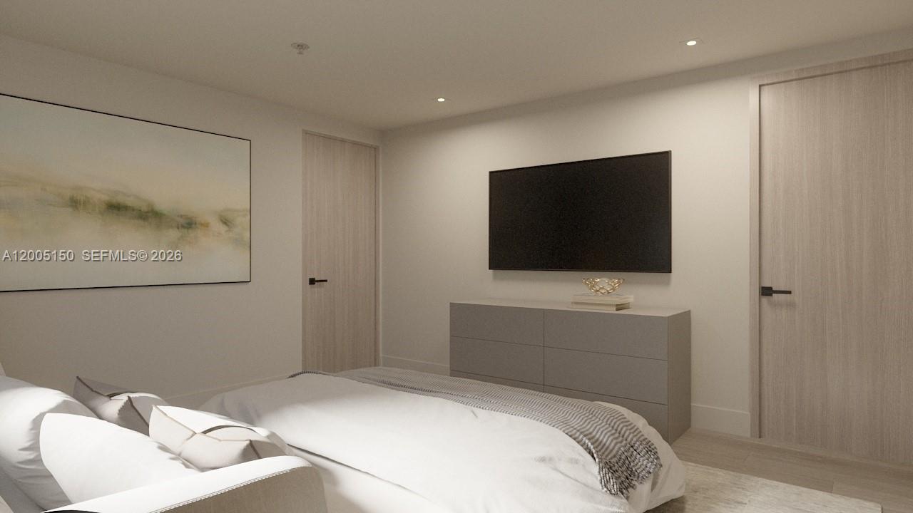 250 Collins Ave Unit: 107/108